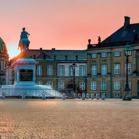Apartment Royal Retreat *
